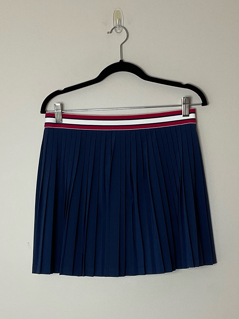 Lily Pulitzer Luxletic Makara Navy Pleated Skort Athletic Country Club Size M - Picture 2 of 10